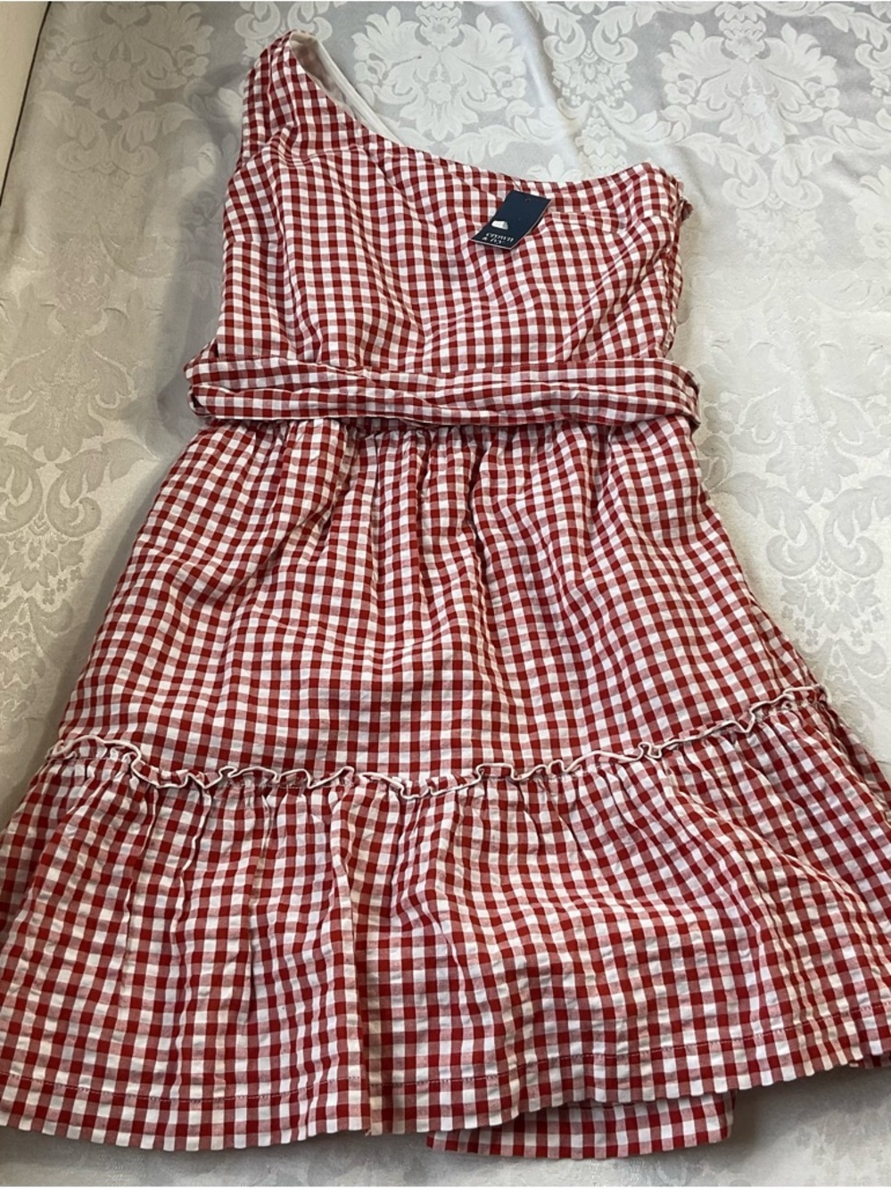 NWT crown & ivy red gingham one-shoulder ruffle dress size 6 new - Picture 5 of 8
